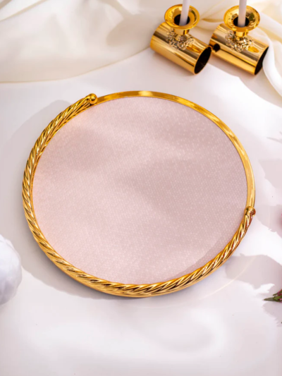 Organize and Display Oval