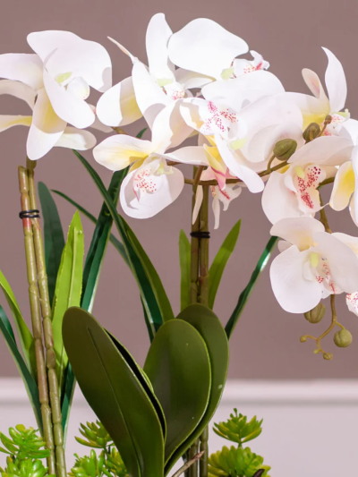 Dorado Artificial Flower Arrangement - White