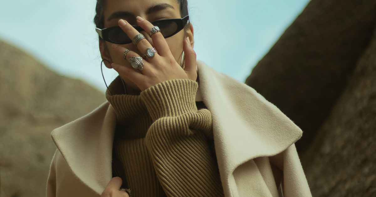 Fashion and Mental Health: Boosting Your Mood Through Dress